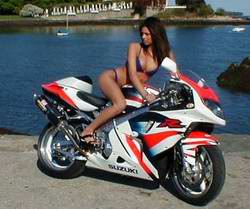 girls_on_bike_0022.jpg