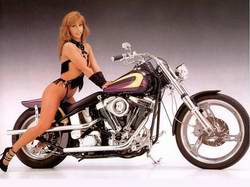 girls_on_bike_0002.jpg
