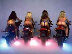 girls_on_bike_0002.jpg