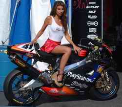girls_on_bike_0002.jpg