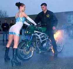 girls_on_bike_0002.jpg